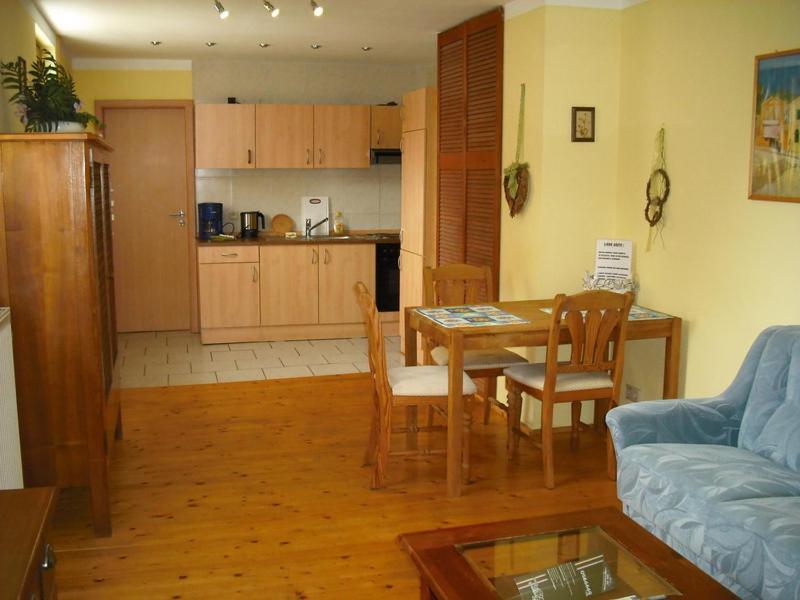 Interaktiv Appartements In Heiligenhaus - Hauptstrasse ภายนอก รูปภาพ